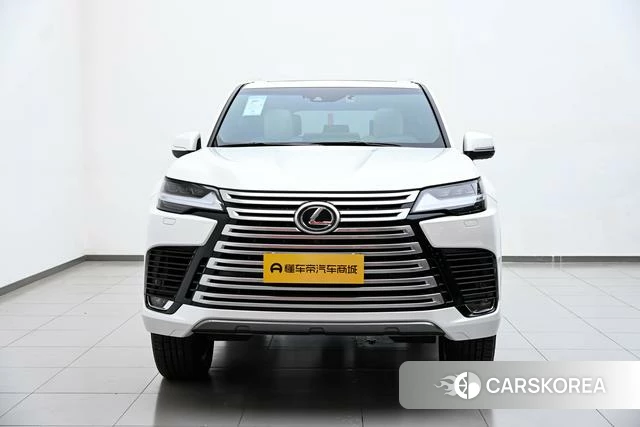 Lexus LX id 4276738 из Китая 19