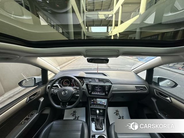 Volkswagen Touran L id 4255891 из Китая 12