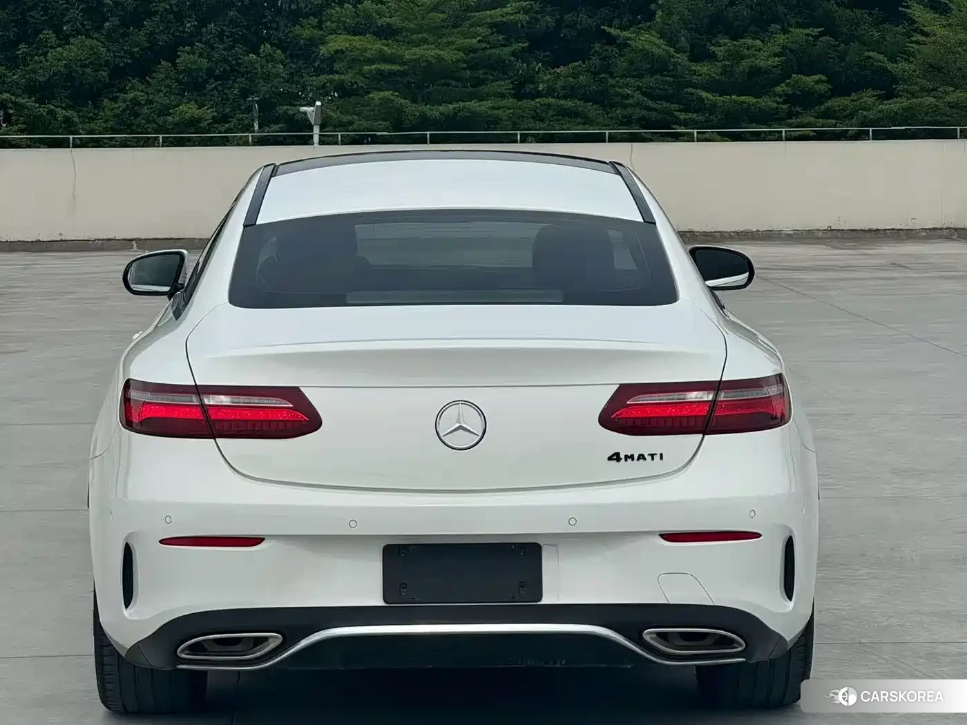 Mercedes-Benz E-Class id 4628475 из Китая 9