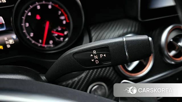 Mercedes-Benz A-Class W176 id 3853998 из Кореи 19