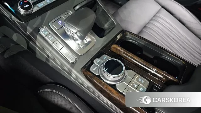 Genesis G90 id 3226072 из Кореи 19