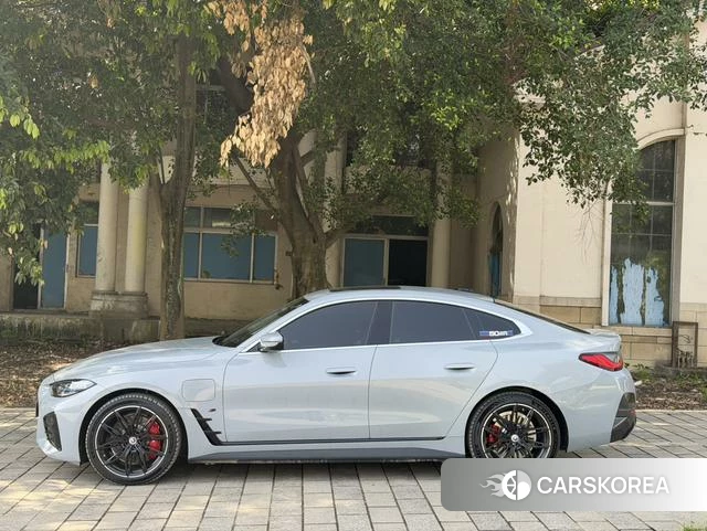 BMW i4 id 4258333 из Китая 19