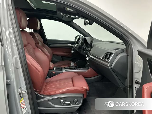 Audi Q5L id 4273082 из Китая 18