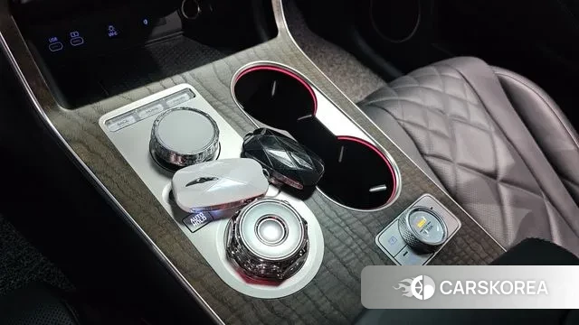 Genesis GV80 id 3321991 из Кореи 19