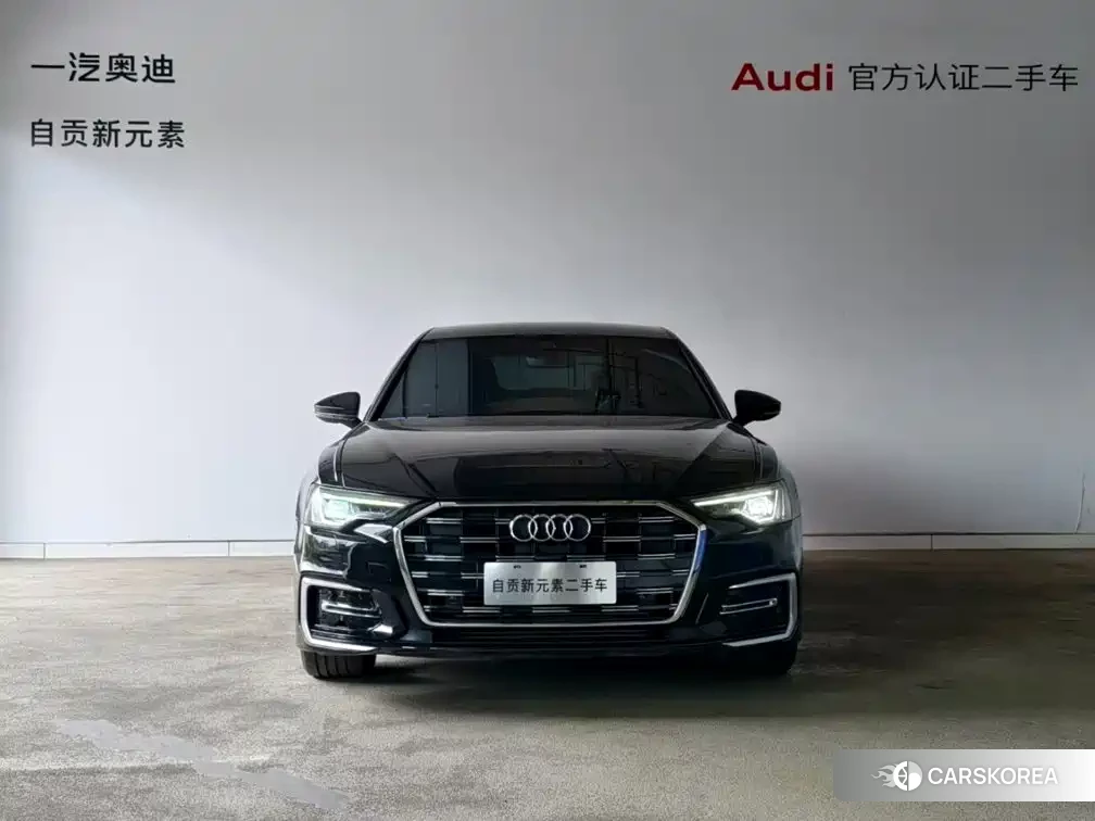 Audi A6L id 4629749 из Китая 15