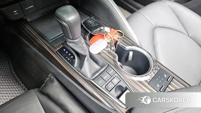 Toyota Camry (XV70) id 2986830 из Кореи 19