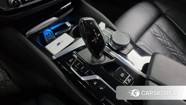 BMW 5 Series (G30) id 3567506 из Кореи 19