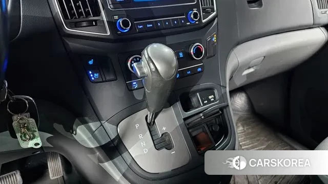 Hyundai The New Grand Starex id 3454365 из Кореи 19