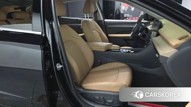 Hyundai Sonata D Edge (DN8) id 3837845 из Кореи 19