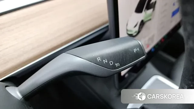 Tesla Model Y id 3310991 из Кореи 19