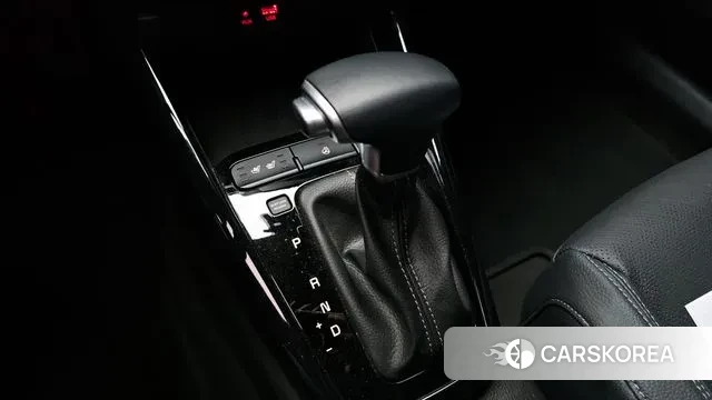 Kia Stonic id 3509258 из Кореи 19