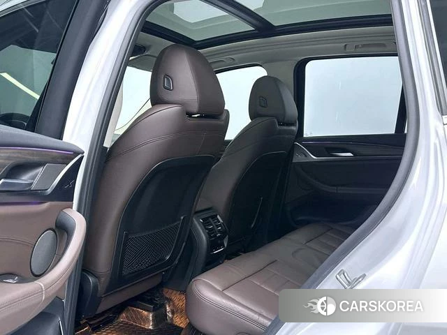 BMW X3 id 4298099 из Китая 9