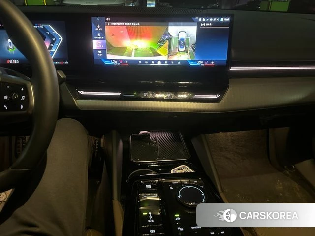 BMW 5 Series (G60) id 3856388 из Кореи 11