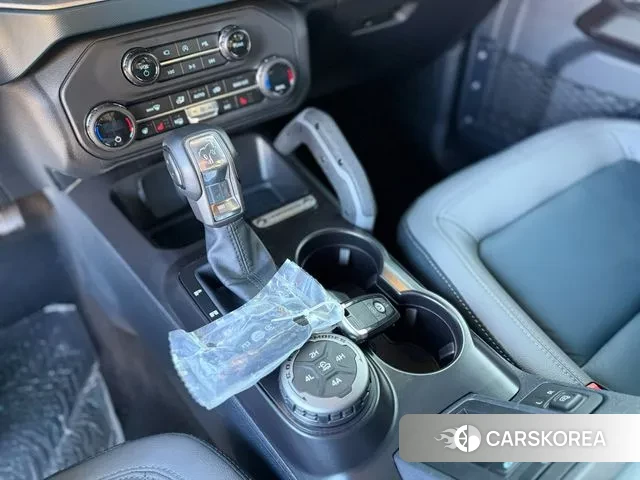 Ford Bronco 6th Generation id 3420012 из Кореи 19