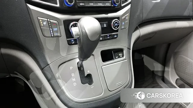 Hyundai The New Grand Starex id 2885937 из Кореи 19