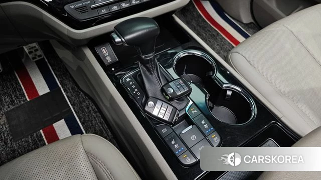 Kia The New Carnival id 4246162 из Кореи 19