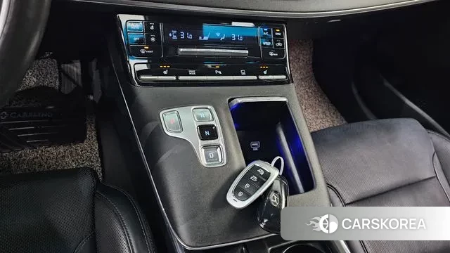 Hyundai The New Grandeur IG Hybrid id 3546803 из Кореи 19