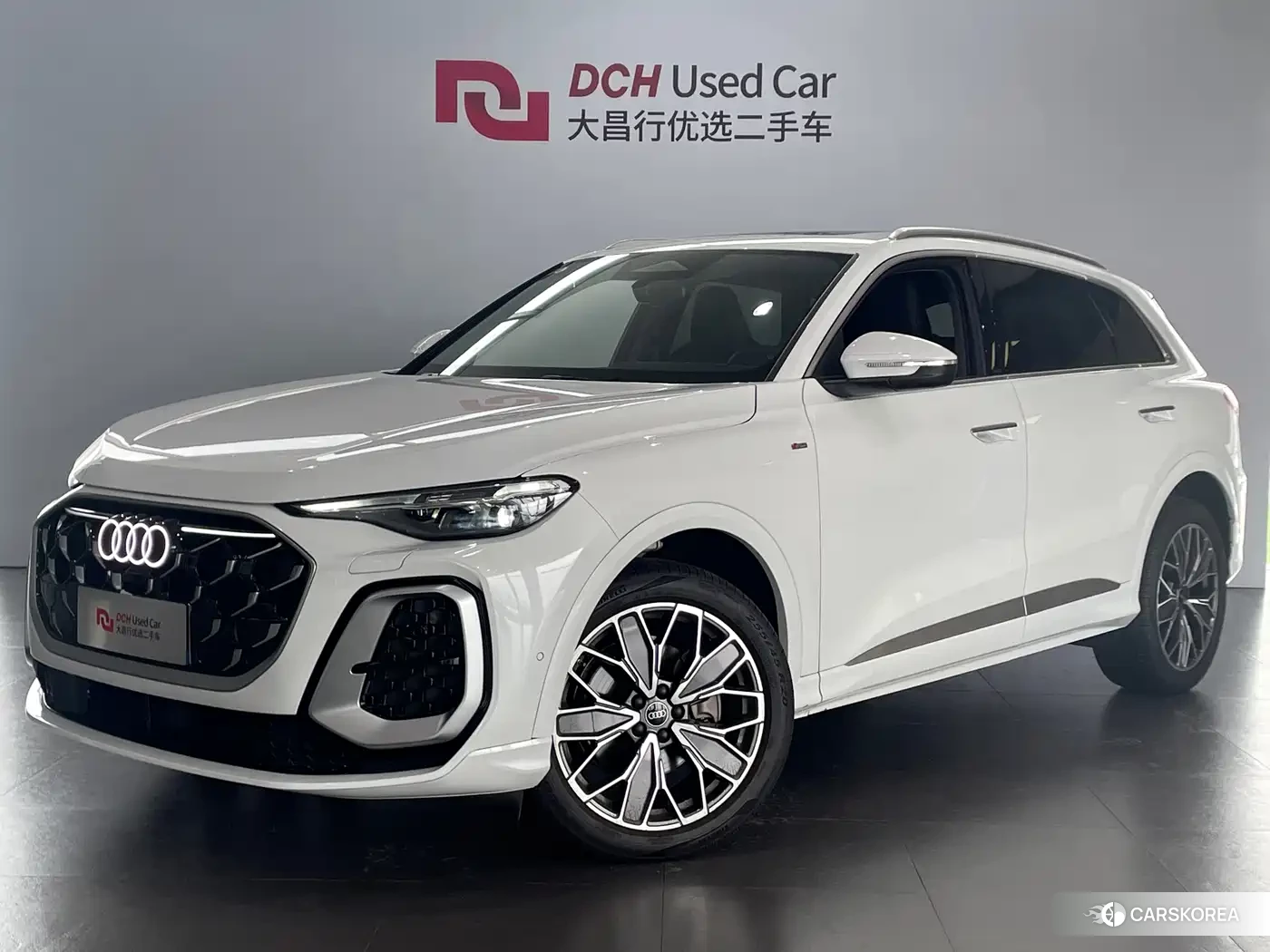 Audi Q5L id 4559834 из Китая 26