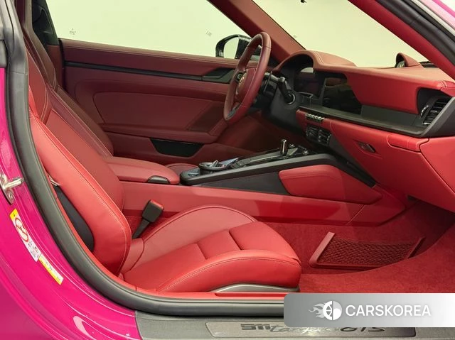 Porsche 911(992) id 4565526 из Кореи 19