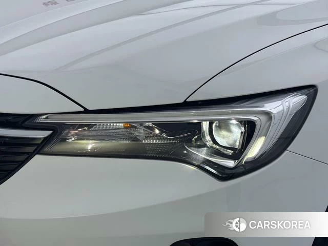 Buick Weilang id 4235018 из Китая 22