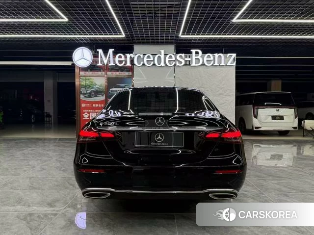 Mercedes-Benz E-class id 4217550 из Китая 9