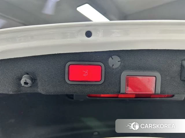 Mercedes-Benz Class C id 4374796 из Китая 19
