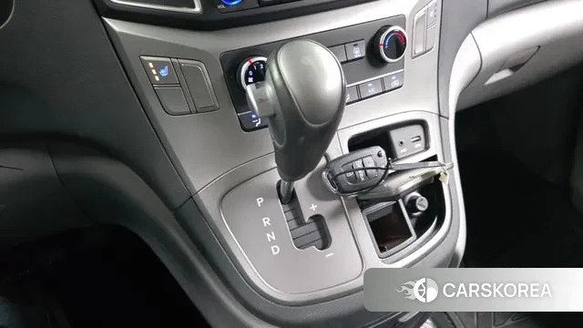 Hyundai The New Grand Starex id 2971144 из Кореи 19