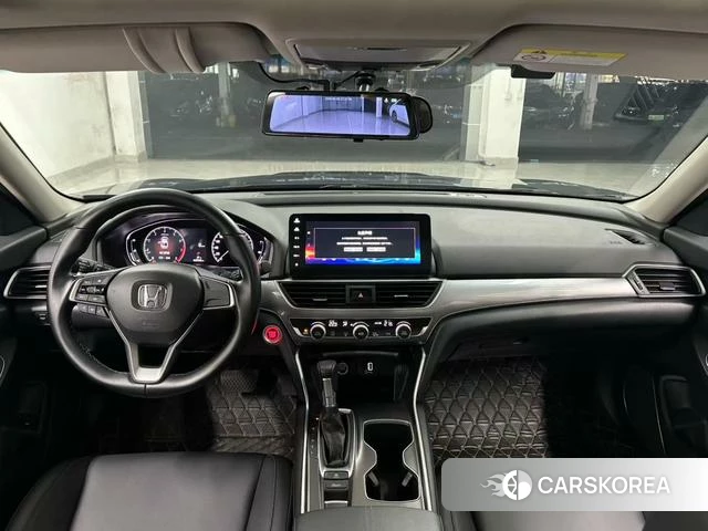 Honda Accord id 4277947 из Китая 9