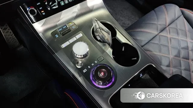 Genesis GV70 id 3711379 из Кореи 19