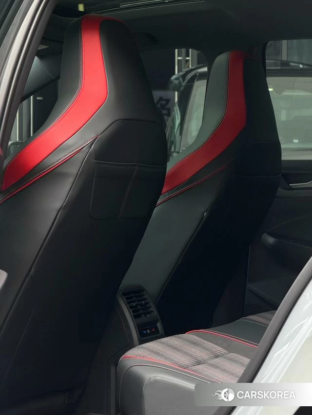 Volkswagen Golf GTI id 4307011 из Китая 9