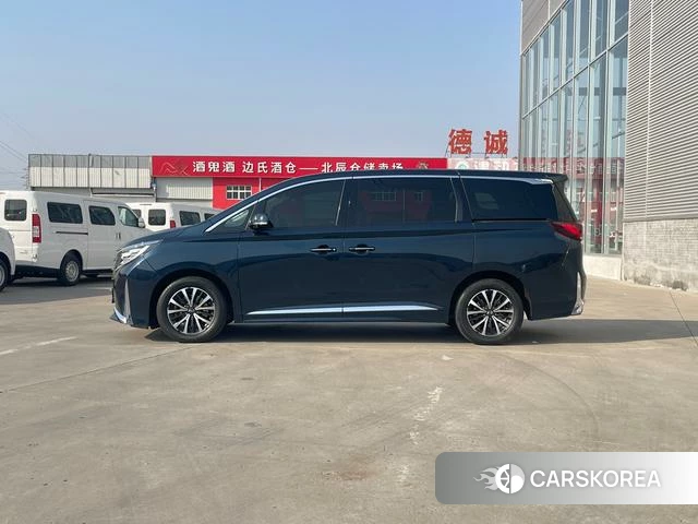 GAC Trumpchi Trumpchi M8 id 4212386 из Китая 9