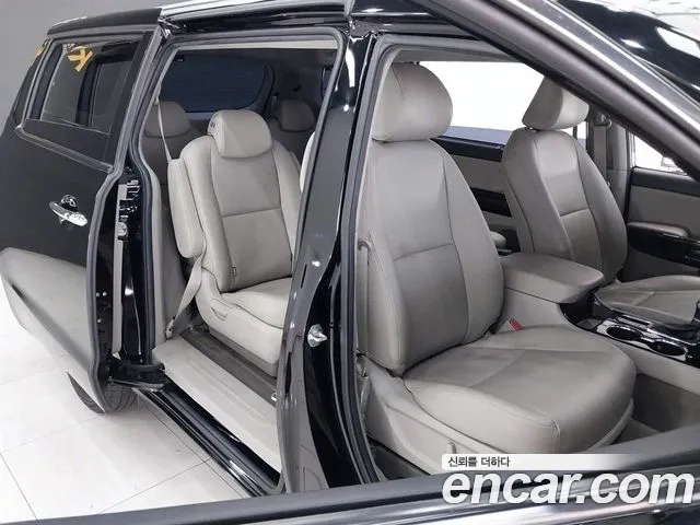 Kia The New Carnival id 2912818 из Кореи 19