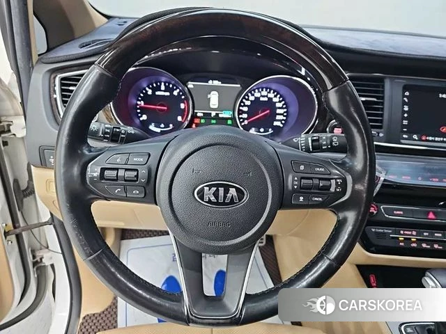 Kia The New Carnival id 4610257 из Кореи 18