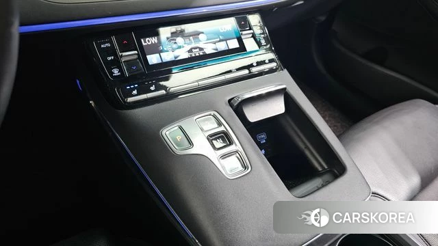 Hyundai The New Grandeur IG id 4585915 из Кореи 30