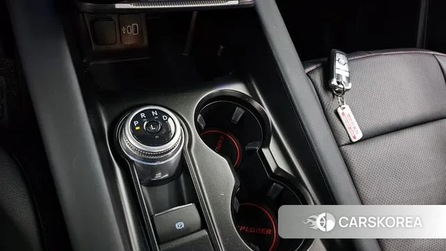 Ford Explorer 6th Generation id 3359334 из Кореи 19