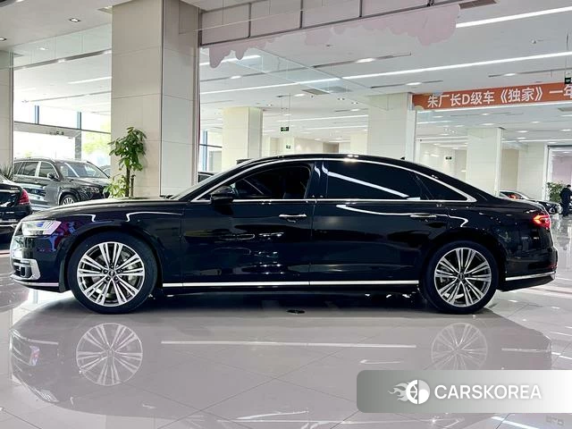 Audi A8 id 4241800 из Китая 9