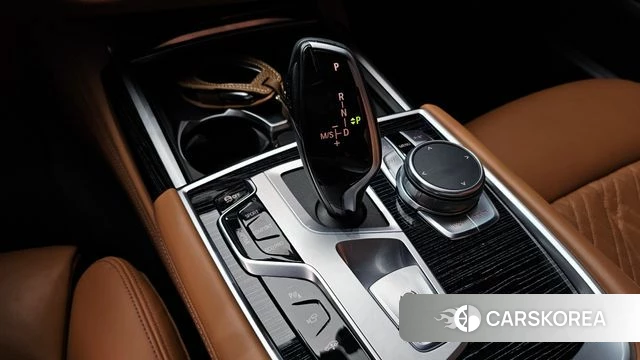 BMW 7 Series (G11) id 4343675 из Кореи 30