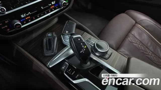 BMW 5 Series (G30) id 2946160 из Кореи 19