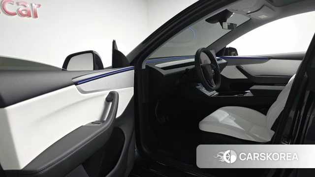 Tesla Model Y id 4691171 из Кореи 31