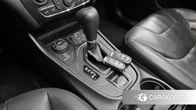 Jeep Cherokee (KL) id 3460145 из Кореи 19