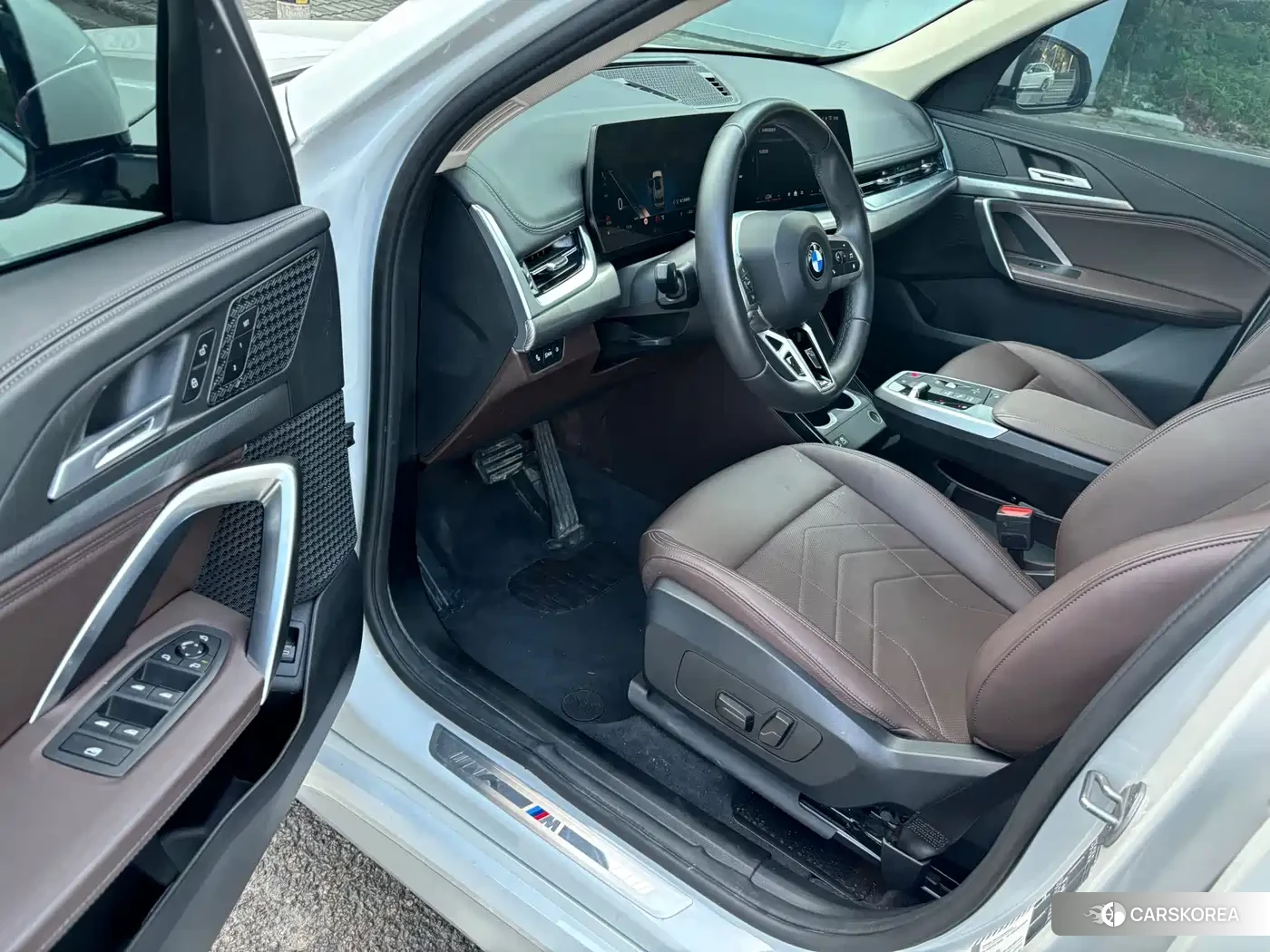 BMW X1 id 4655105 из Китая 17