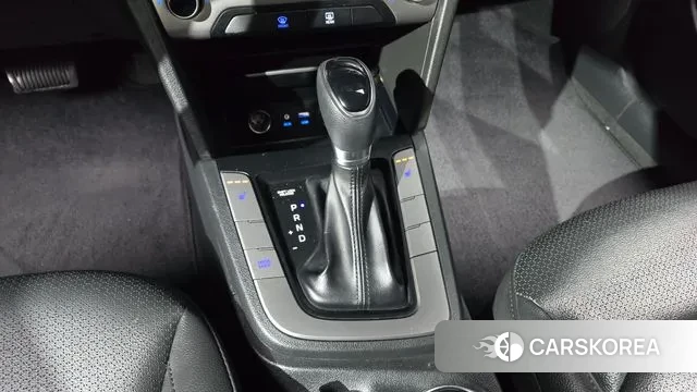 Hyundai Avante AD id 3558006 из Кореи 19