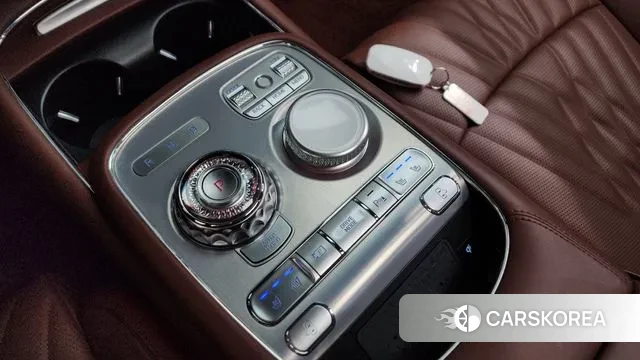 Genesis G90 (RS4) id 3529180 из Кореи 19