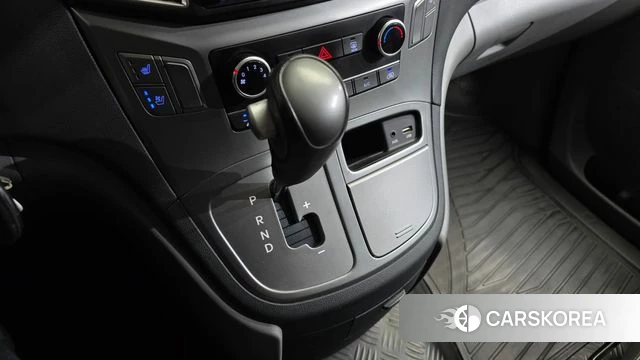 Hyundai The New Grand Starex id 4483209 из Кореи 32