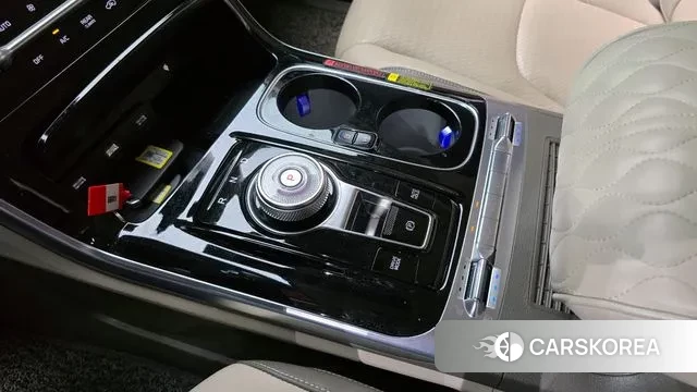 Kia Carnival 4th generation id 3207920 из Кореи 19