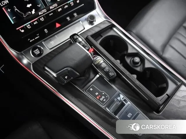 Audi A6 (C8) id 3453996 из Кореи 19