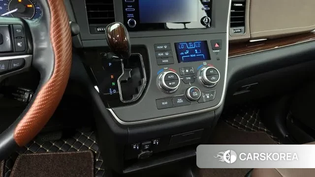 Toyota Sienna id 2976556 из Кореи 19