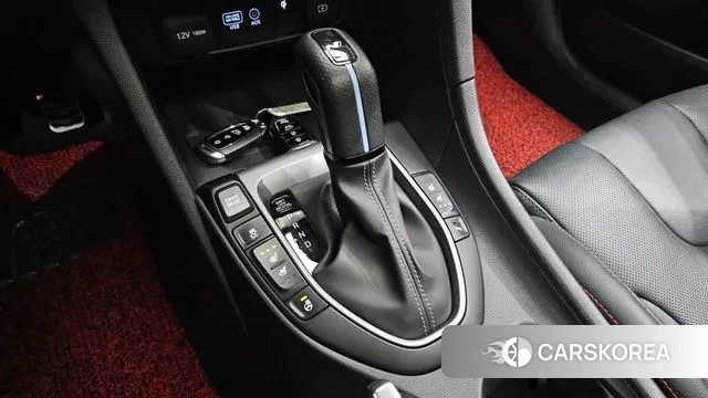 Hyundai Veloster (JS) id 3723745 из Кореи 19