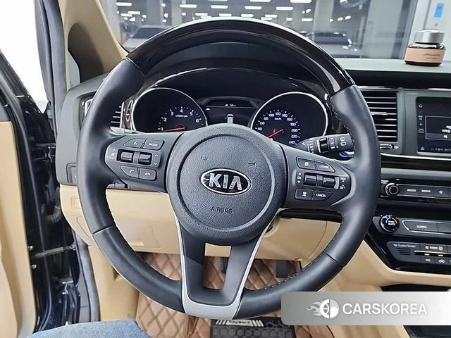 Kia The New Carnival id 4310961 из Кореи 19