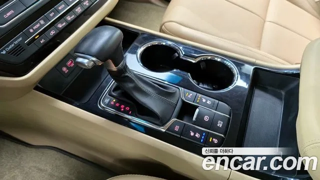 Kia The New Carnival id 2876603 из Кореи 19